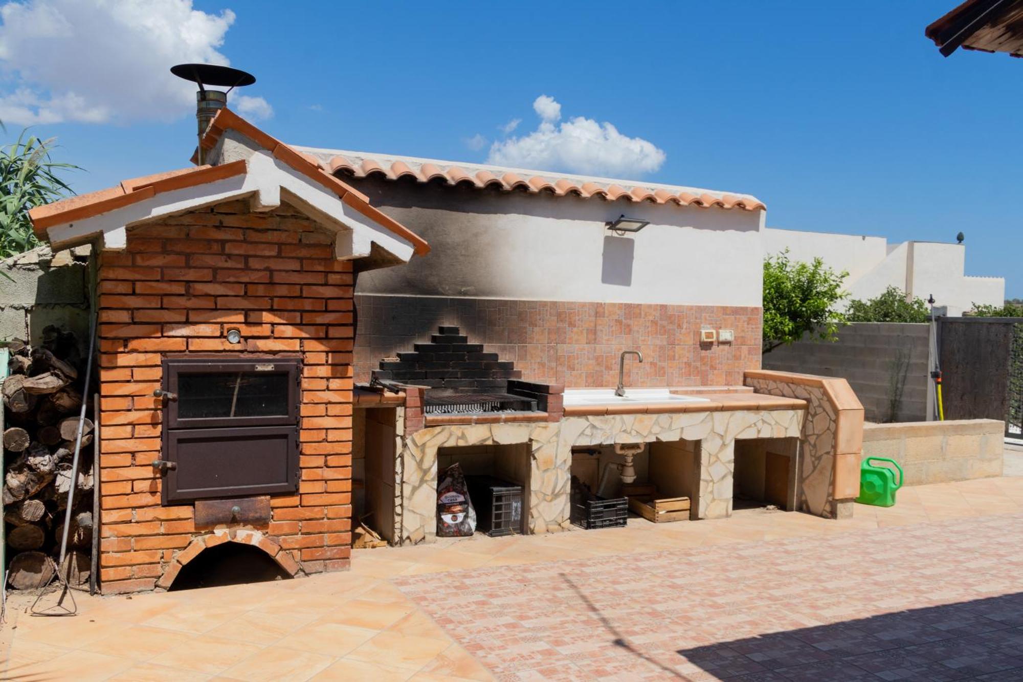 Amaris Mango Seafront Villa Granelli Exterior photo